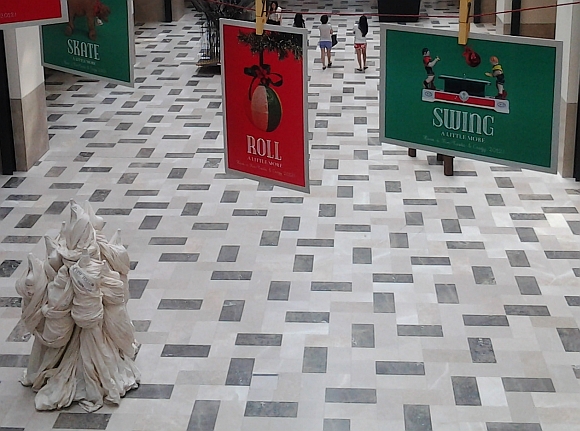 111203-GalaxyTab7Plus-Pic9-Ori-Crop-small Click for larger image