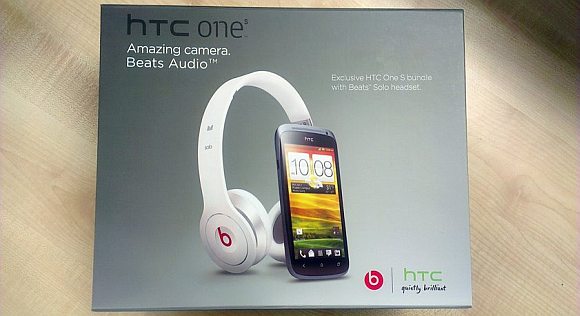 HTC One S beats solo