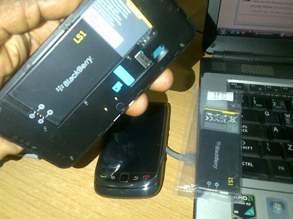 121128-bb10-lseries-01 BlackBerry 10 L Series