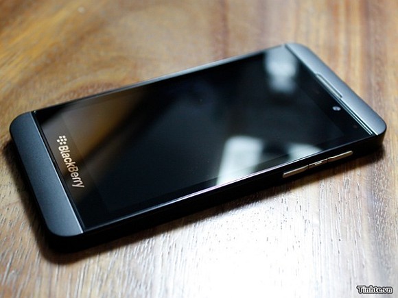 BlackBerry 10 L Series