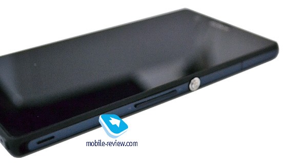 121222-sony-yuga-xperia-z-03