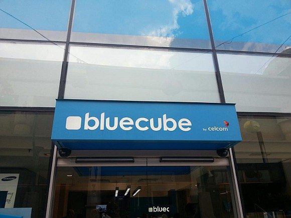 130104-celcom-4g-lte