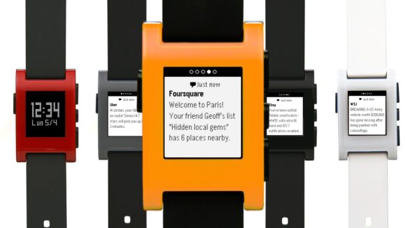 131107-pebble-smart-watch-ios-7-notification2