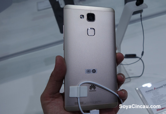 140909-huawei-ascend-mate-7-02