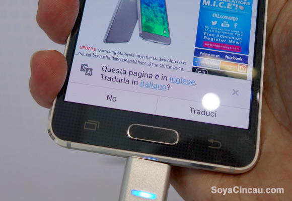 140912-samsung-galaxy-alpha-hands-on-04