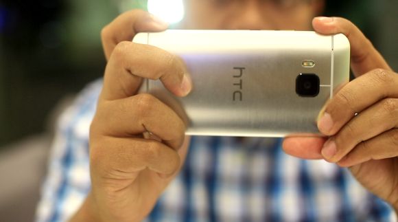 20150302-HTC-One-M9-6