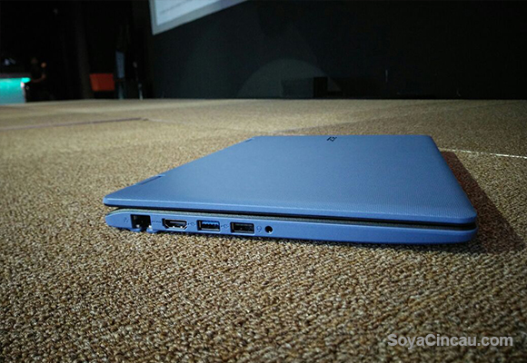 150806-Acer-Aspire-R11-04