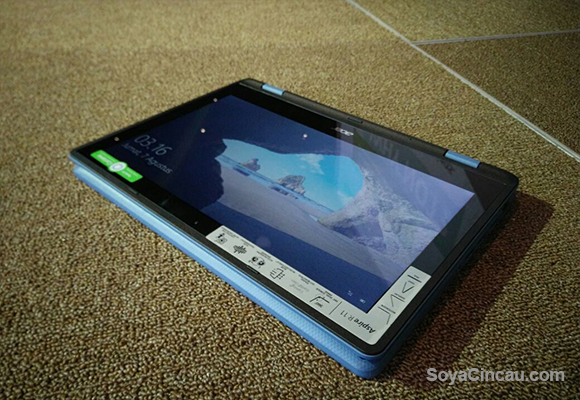 150806-Acer-Aspire-R11-06