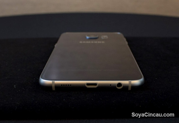 150813-samsung-galaxy-s6-edge-plus-malaysia-hands-on-05