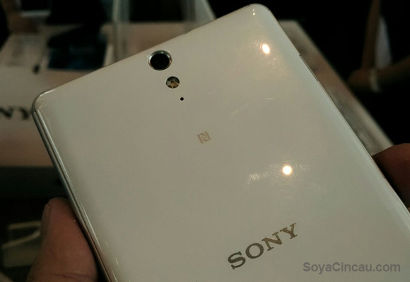150825-sony-xperia-c5-ultra-xperia-m5-hands-on-08