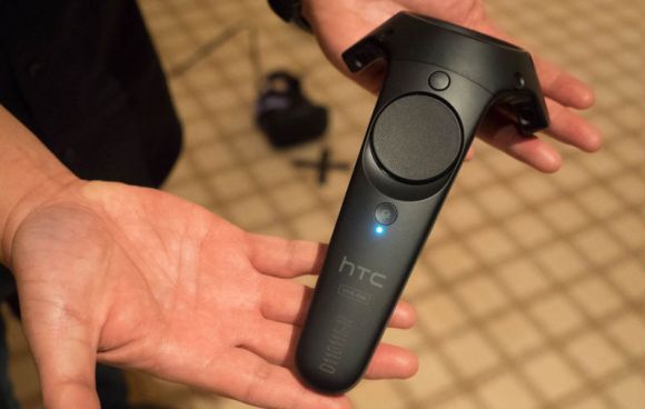 160107-HTC-Vive-Pre-04