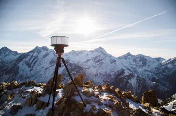 160108-Sony-Xperia-Z5-360-degree-4K-04