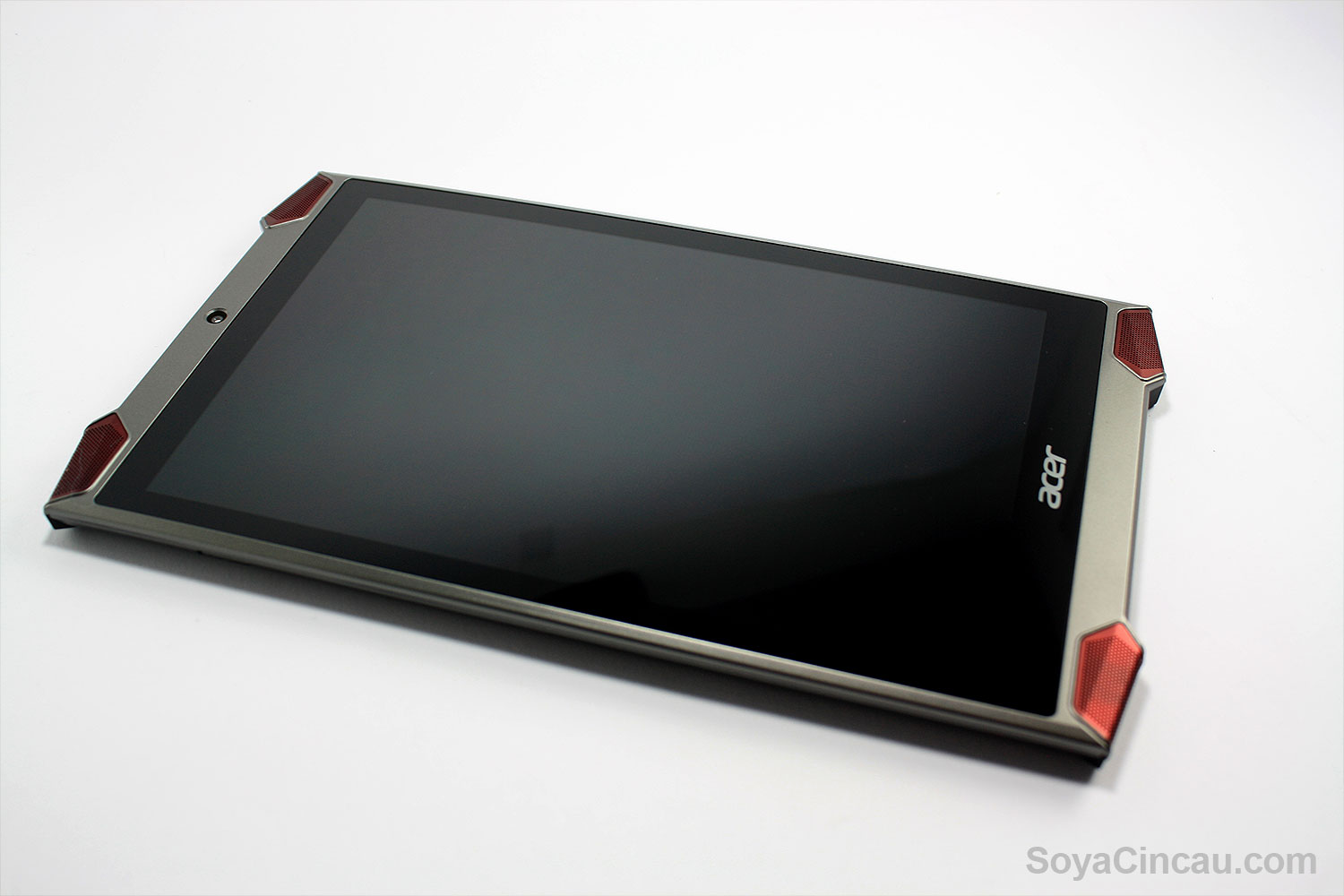 160122-Acer-Predator-Tablet-Review-03