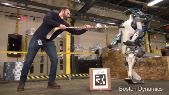 160224-boston-dynamics-atlas-robots