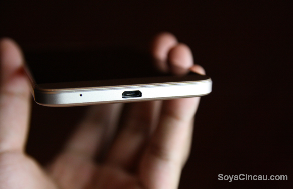 160513-zte-blade-v7-lite-max-hands-on-3