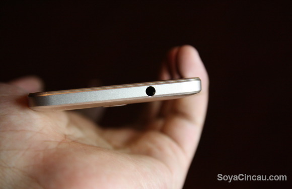 160513-zte-blade-v7-lite-max-hands-on-4