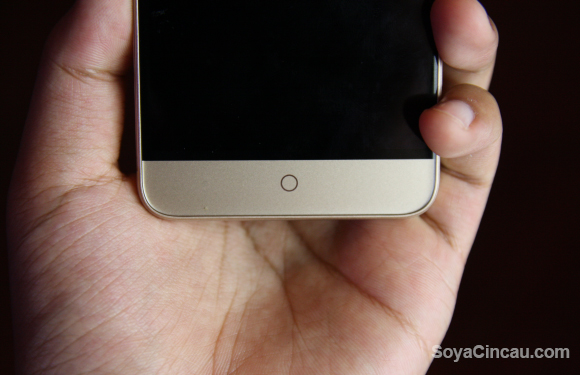 160513-zte-blade-v7-lite-max-hands-on-6