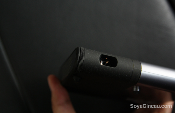 160520-lenovo-pocket-projector-review-6