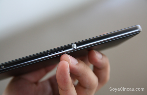 160609-sony-xperia-xa-ultra-hands-on-5