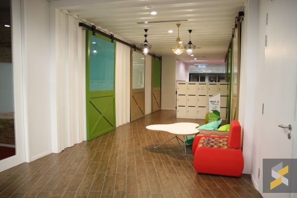 160629-maxis-call-centre-customer-service-representatives-01