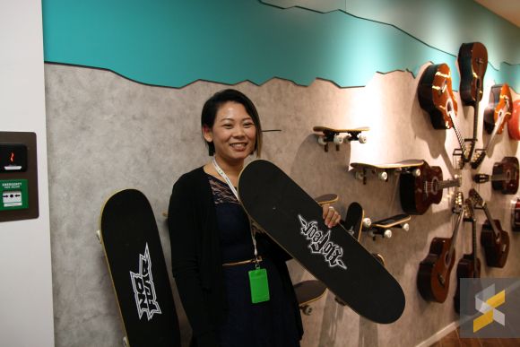 160629-maxis-call-centre-customer-service-representatives-07