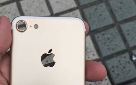 160712-iphone-7-leak-1