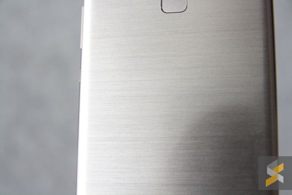 160816-p9-plus-9-reasons-best-smartphone-05