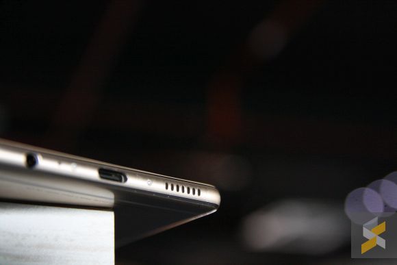 160816-p9-plus-9-reasons-best-smartphone-10