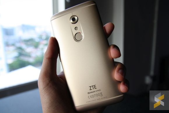 160930-zte-axon-7-advertorial-05