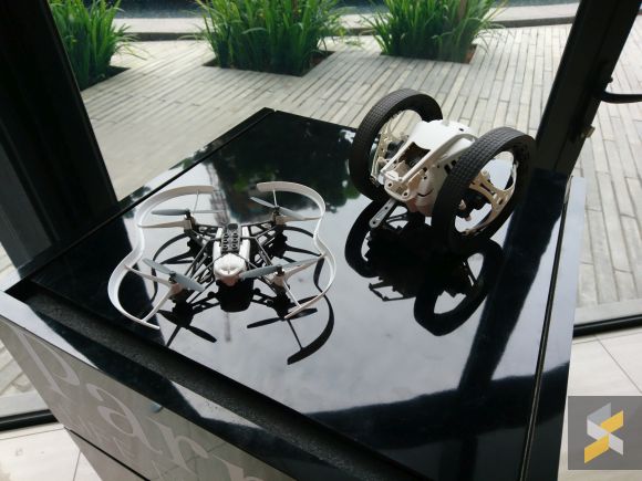 161018-parrot-disco-bebop-2-minidrone-launch-malaysia-03