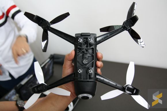161018-parrot-disco-bebop-2-minidrone-launch-malaysia-08