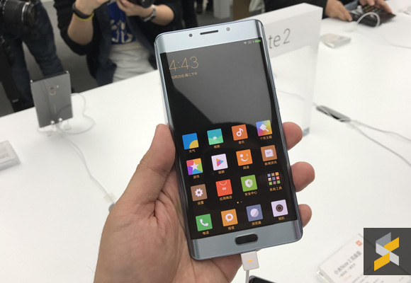 161026-xiaomi-mi-note-2-first-impression-hands-on-03