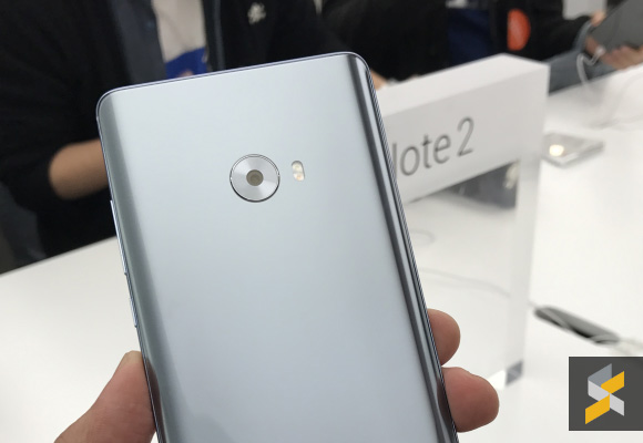 161026-xiaomi-mi-note-2-first-impression-hands-on-06