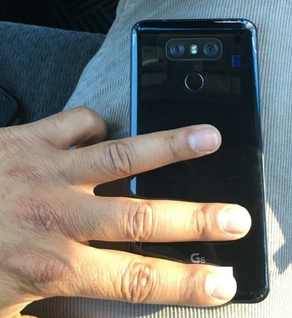 170203-lg-g6-back-leaked-2