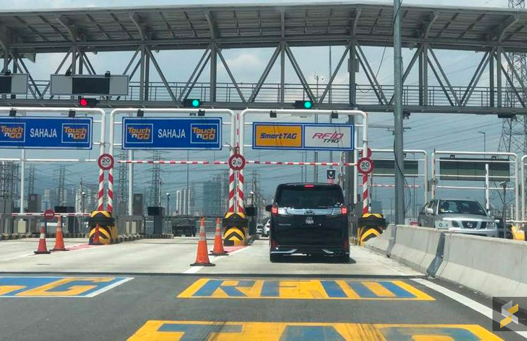 TNG RFID toll booth
