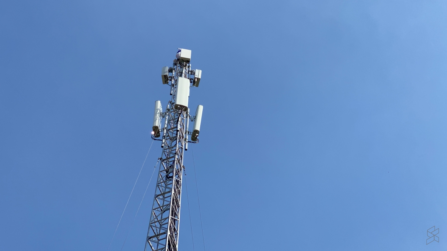 5G Tower