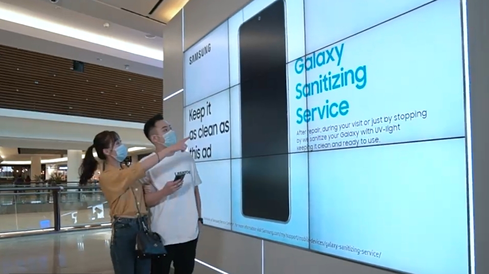 https://www.soyacincau.com/wp-content/uploads/2020/05/200529-samsung-sanitising-service-01.jpg